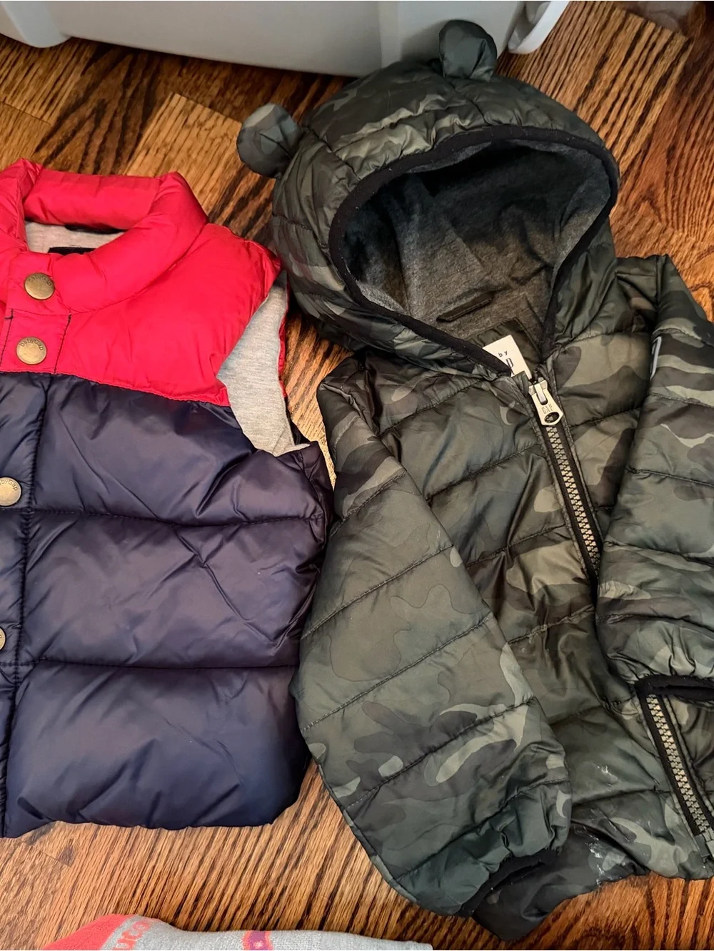 GAP Kids Camo Hooded Puffer Jacket and Vest - 12-18 months - lot of 2